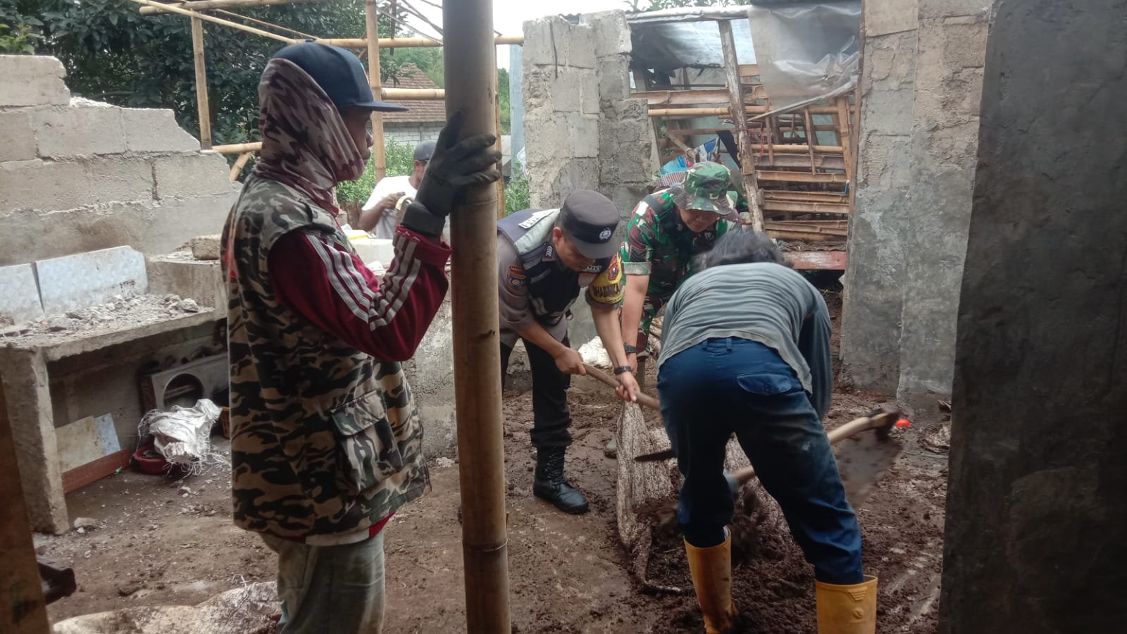 Cuaca Ekstrem di Kota Batu, TNI Polri Siap Siaga