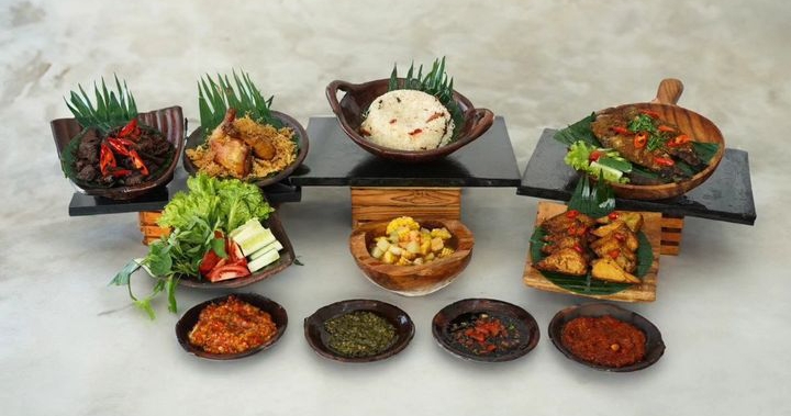 Buka Puasa Berhadiah Emas, Hanya di 'Shining Ramadan' Aston inn Batu