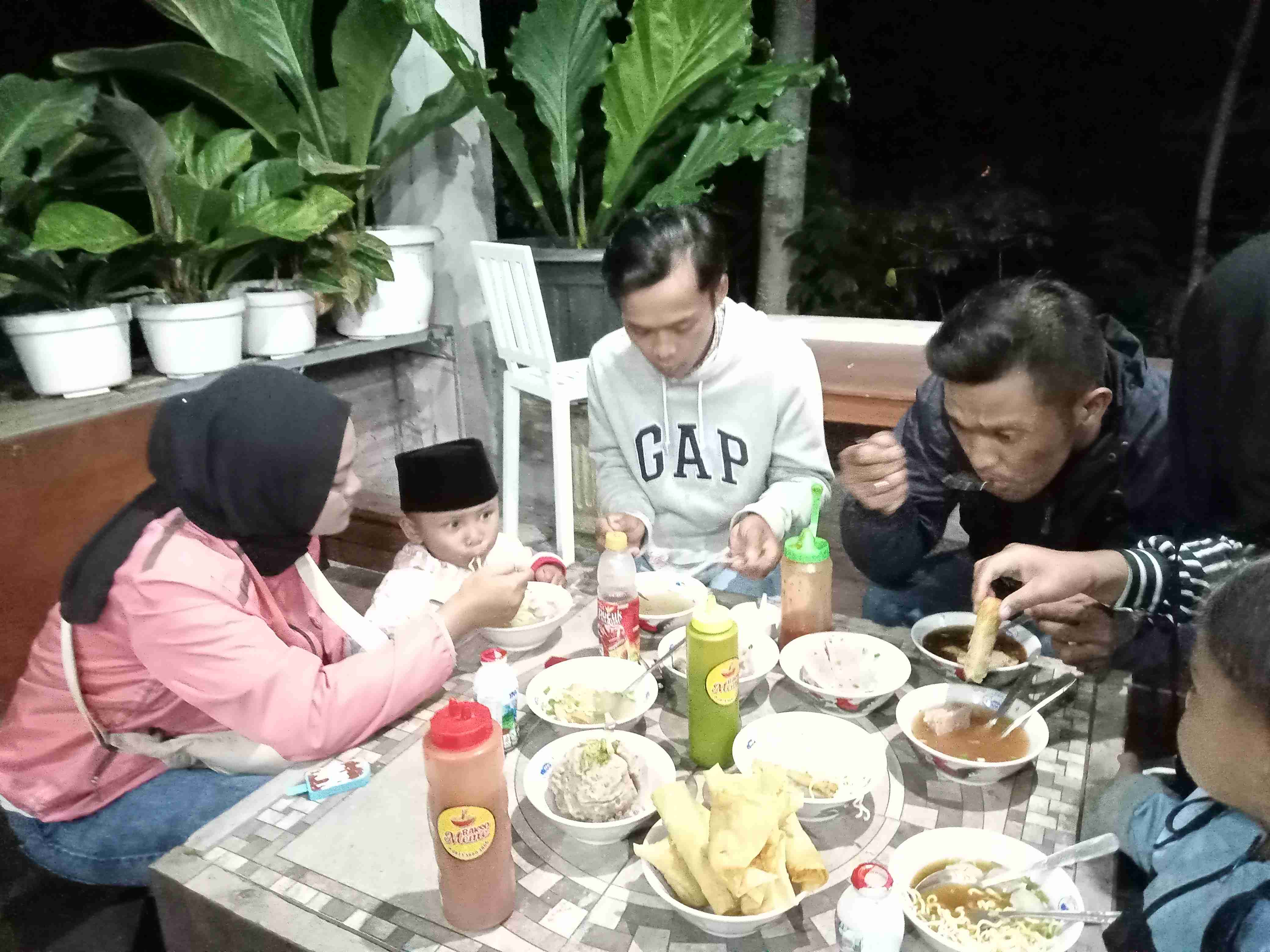 Bakso Raksasa di Kota Batu, Hanya di Desa Sidomulyo