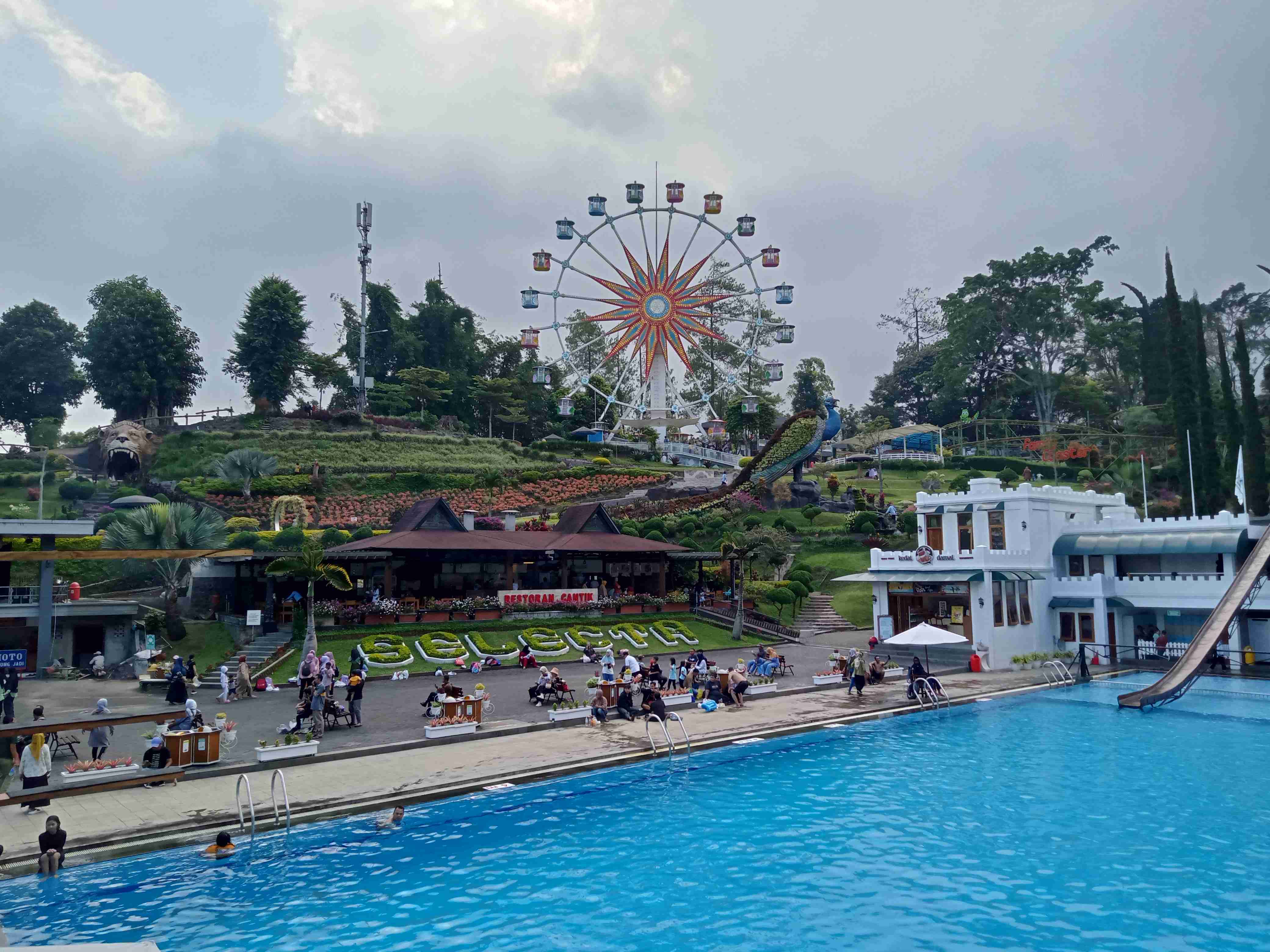 Gebyar Seni Tradisi Dalam Pesta Rakyat Taman Rekreasi Selecta