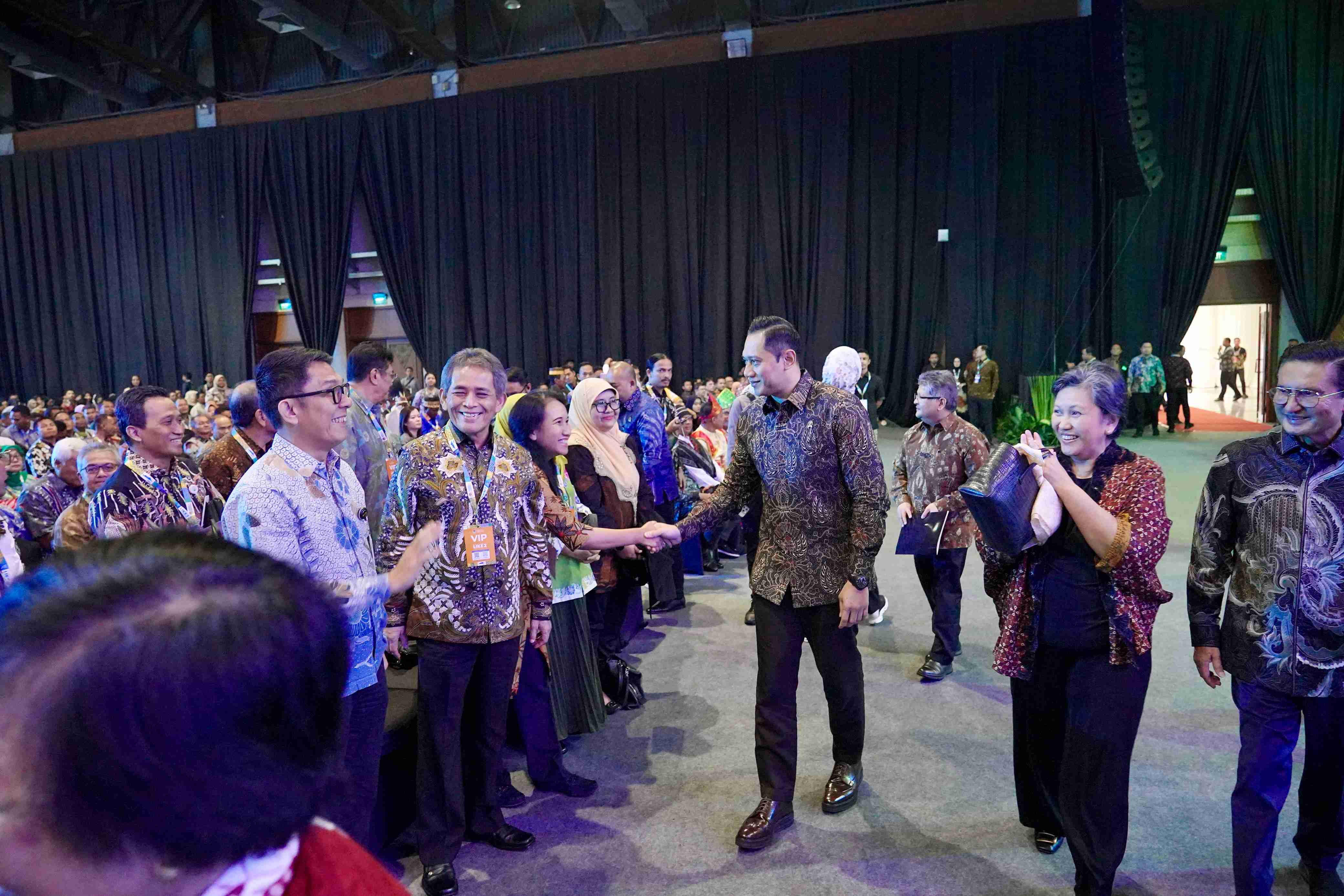 KLHK gelar Festival LIKE 2, AHY hadir dan beri dukungan. Jumat (09/08/2024). (ADV)