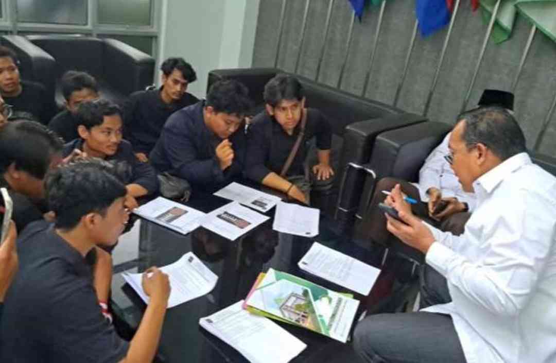 Sikap Positif Edukatif Ditunjukkan UIN Maliki Malang dalam Menampung Aspirasi Mahasiswa