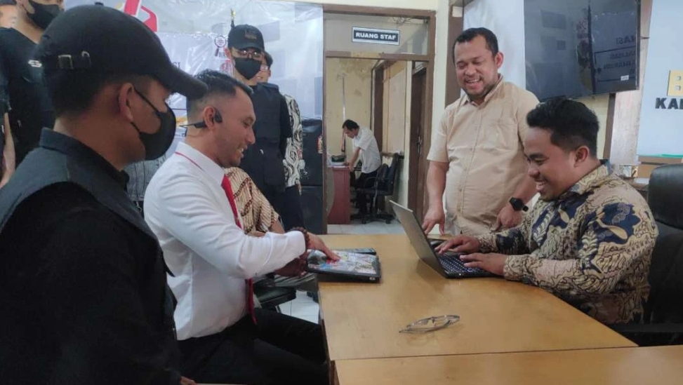 Tim Salaf 'Rajin' Laporkan Dugaan Pelanggaran Pilkada 2024 di Kabupaten Malang