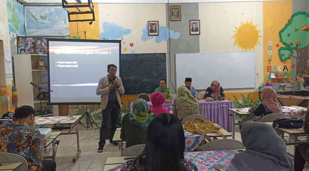 Netralitas ASN Ditekankan Ketua KPU Kota Batu Kepada Ratusan Guru PGRI Kecamatan Bumiaji