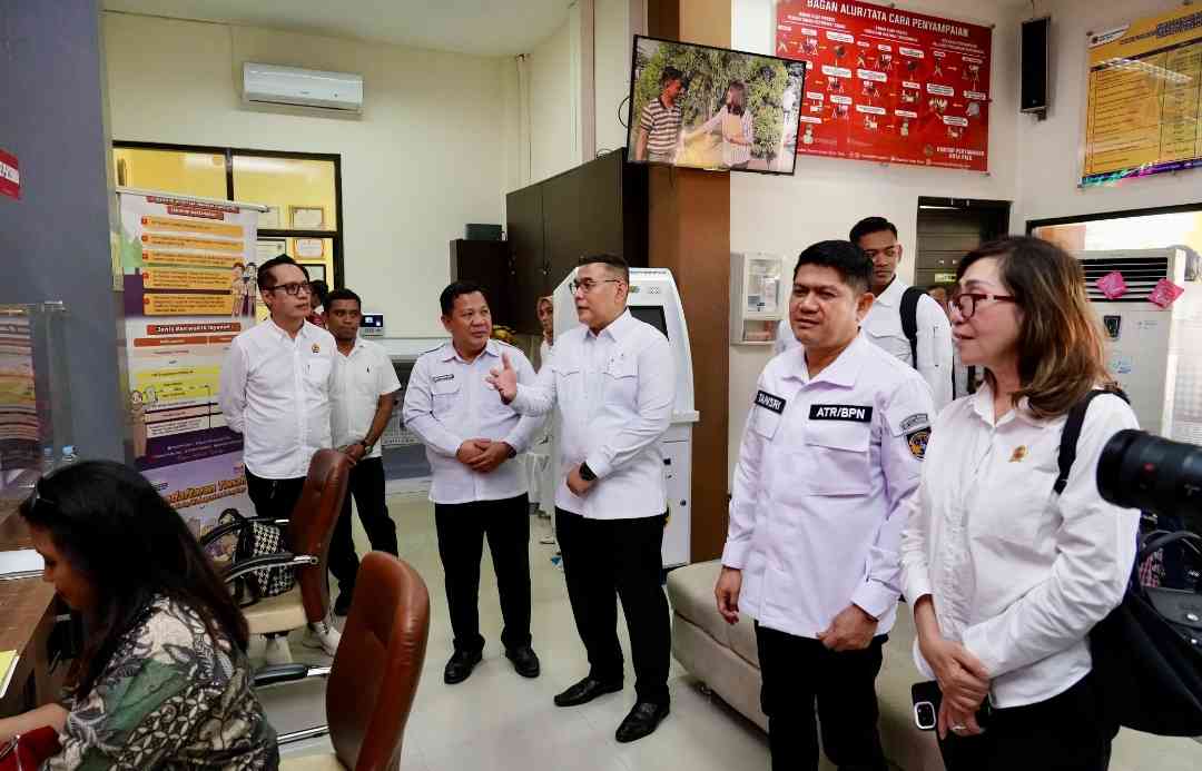 Kunjungi Kanwil BPN Provinsi Sulteng, Wamen ATR/Waka BPN Sampaikan Solusi Percepatan Layanan Pertanahan