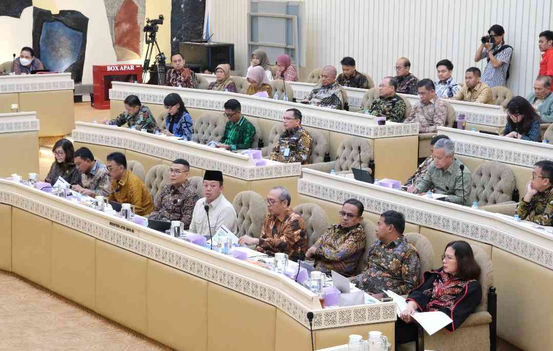 Kementerian ATR/BPN Tuai Berbagai Apresiasi dalam Rapat Kerja Bersama Komisi II DPR RI