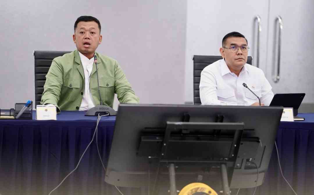 Menteri ATR/Kepala BPN Instruksikan Satker di Daerah untuk Lakukan Peninjauan Sekitar DAS sebagai Langkah Preventif Banjir