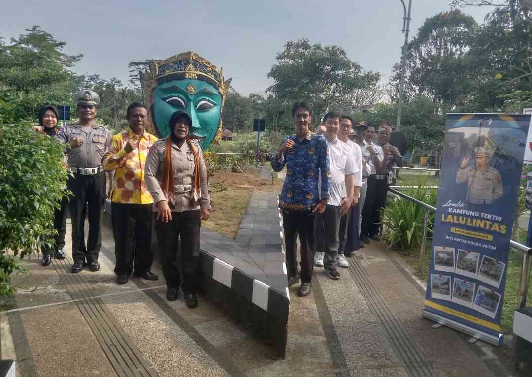 Desa Sengguruh Wakil Kabupaten Malang pada Lomba Kampung Tertib Lalu Lintas
