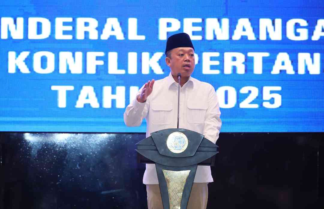 Menteri ATR/Kepala BPN memberikan sambutan pada pembukaan Rakor Pencegahan dan Penyelesaian Tindak Pidana Pertanahan di Jakarta, Rabu (03/12/2025). (ADV)