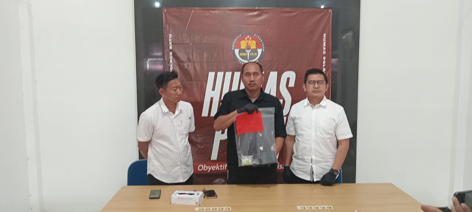 Polres Batu Tangkap Pengedar Ekstasi, Amankan 40 Butir Pil Haram