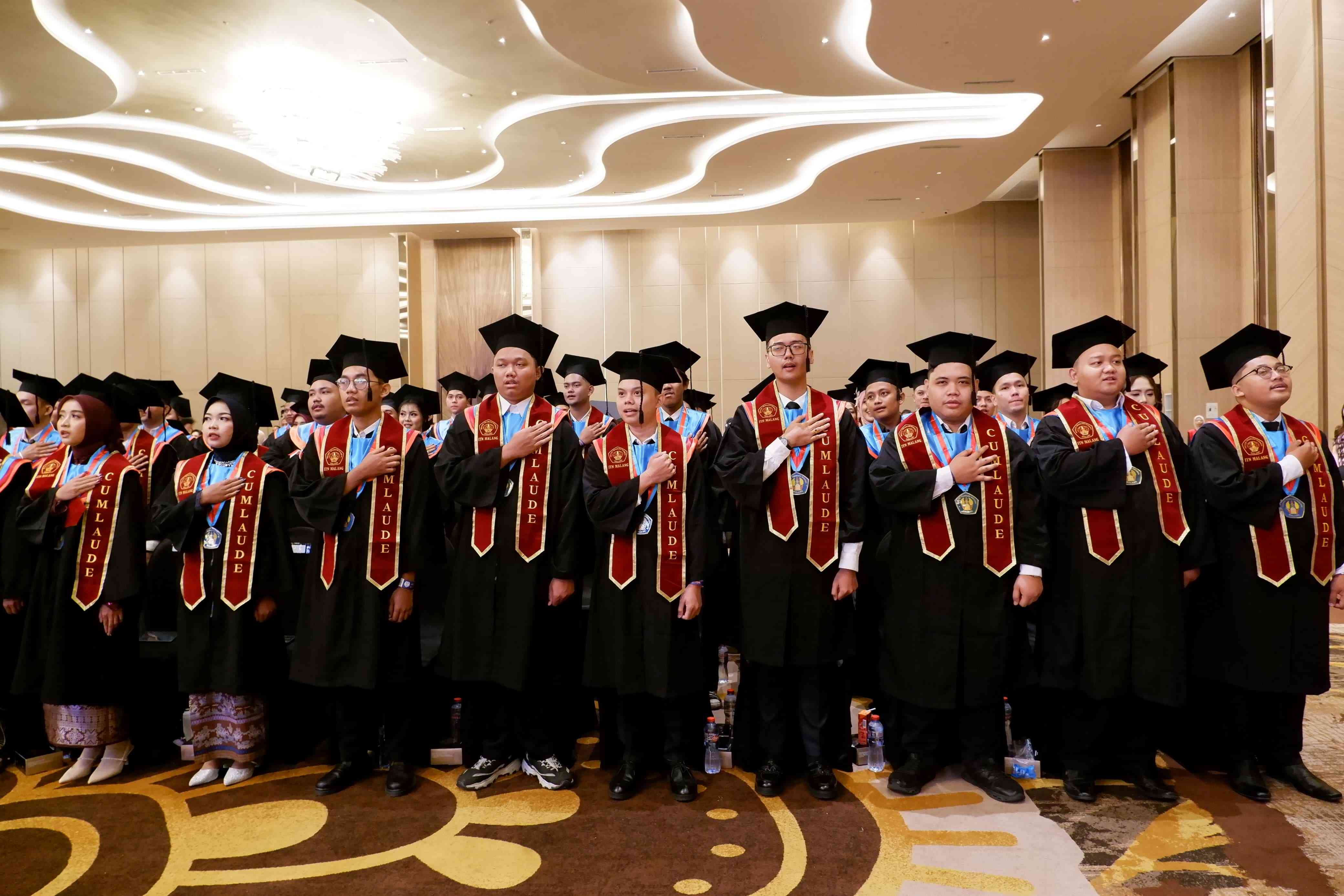 173 Lulusan ITN Malang Diwisuda, Mayoritas Cum Laude dan Siap Bersaing di Dunia Kerja